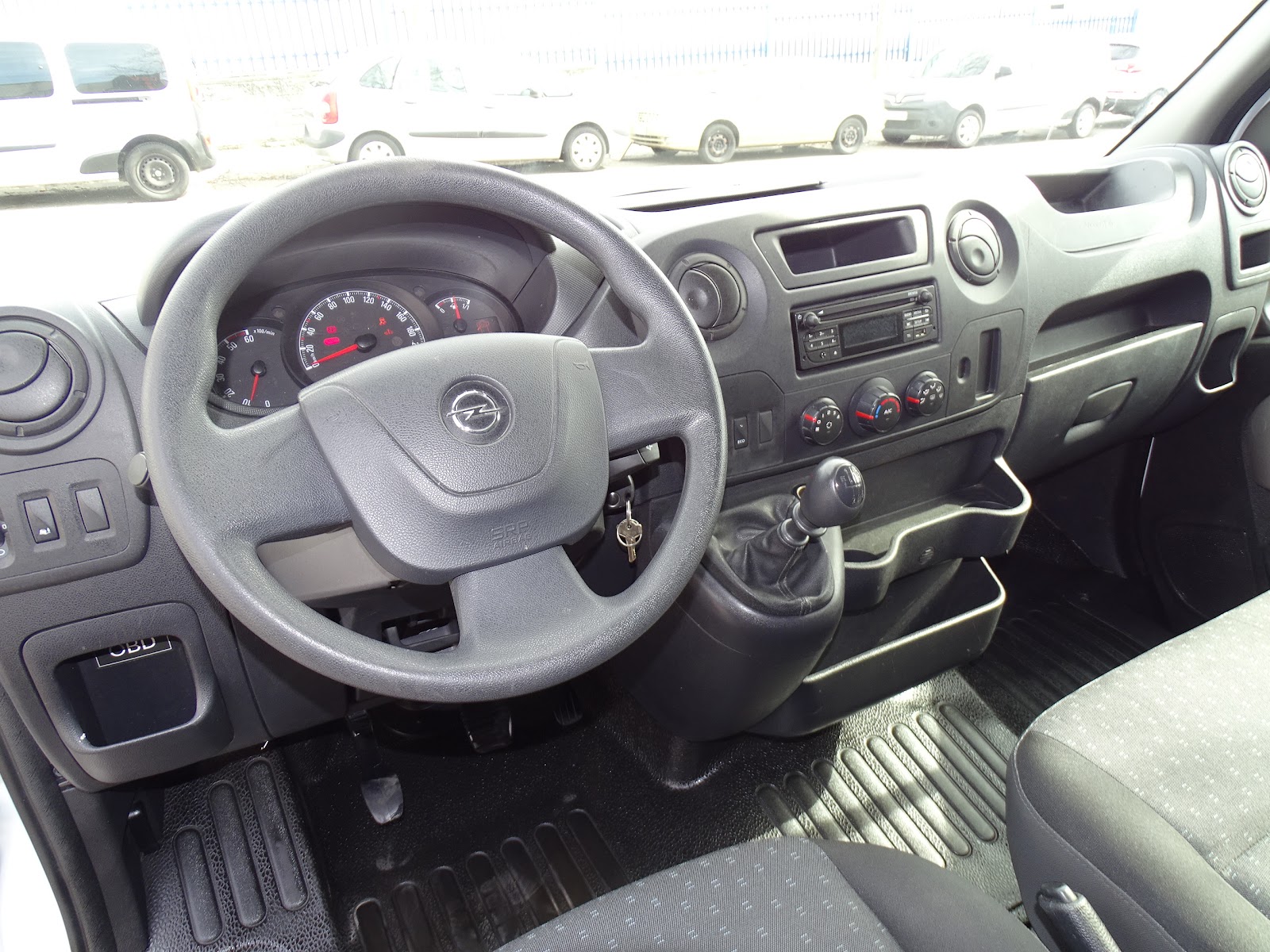 Foto 8 de OPEL MOVANO 2018 en venta en CSV Motor VALDEFUENTES