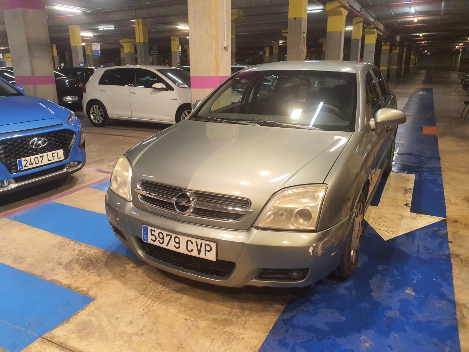 Foto 2 de Opel Vectra 2004 en venta en CSV Motor VALDEFUENTES