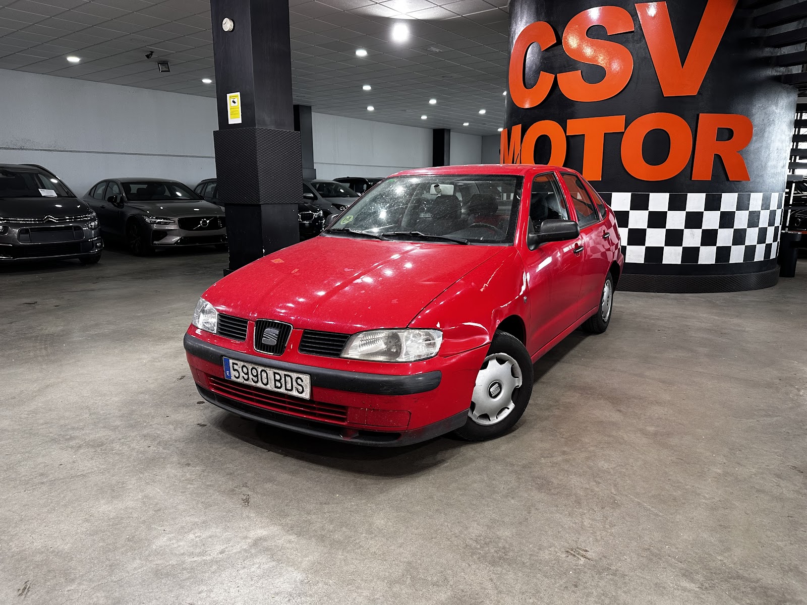 Foto 3 de SEAT Cordoba 2001 en venta en CSV Motor VALDEFUENTES · color Rojo