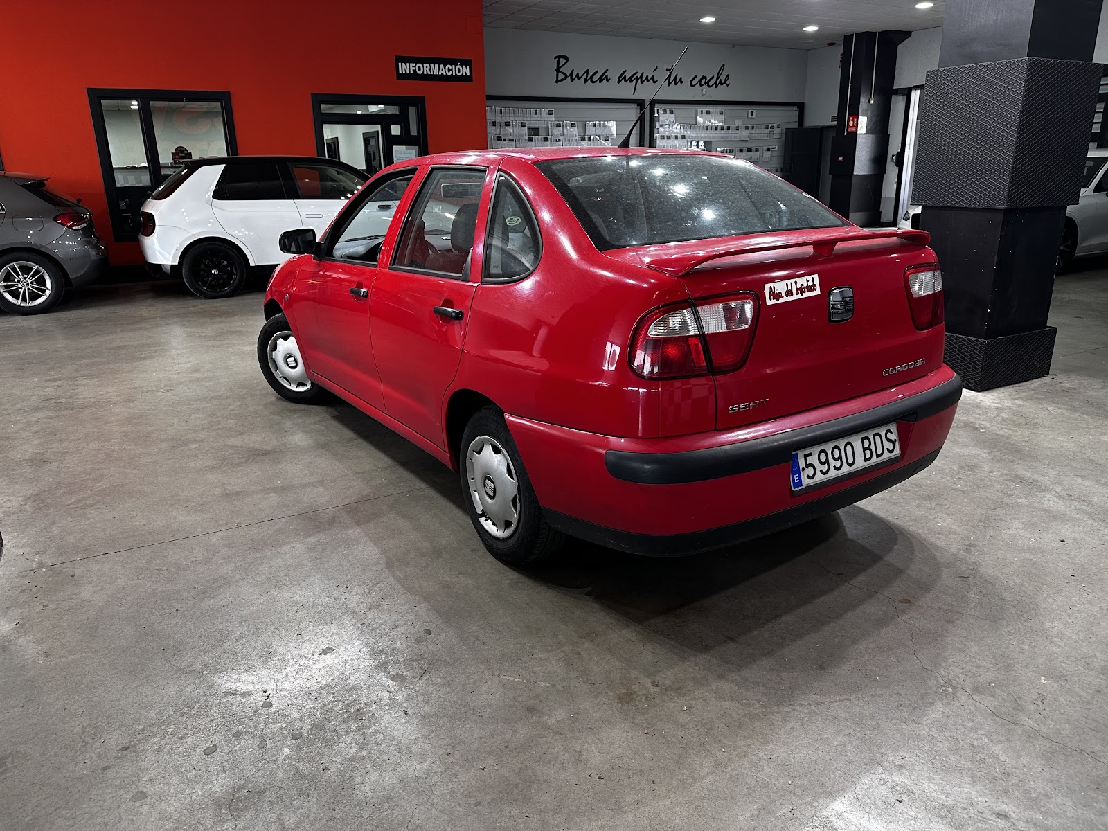 Foto 4 de SEAT CORDOBA 2001 en venta en CSV Motor VALDEFUENTES