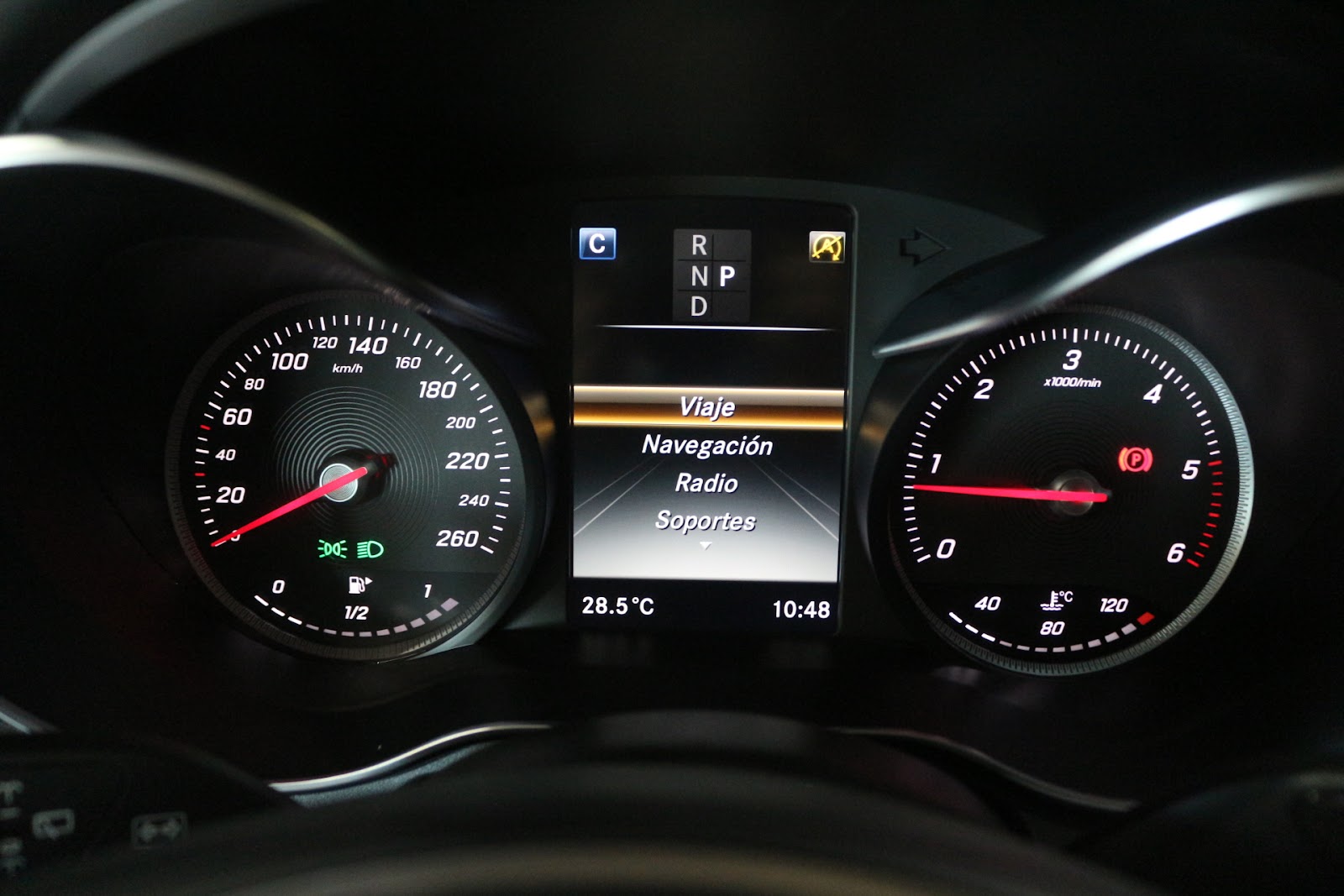Foto 16 de MERCEDES CLASE GLC 2016 en venta en CSV Motor VALDEFUENTES