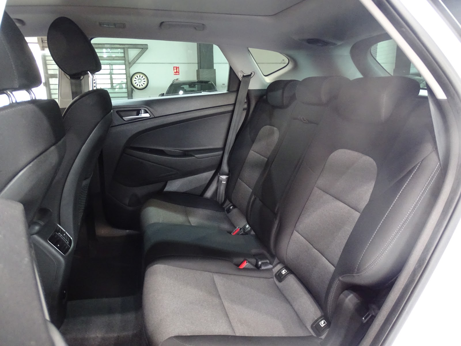 Foto 9 de HYUNDAI TUCSON 2023 en venta en CSV Motor VALDEFUENTES