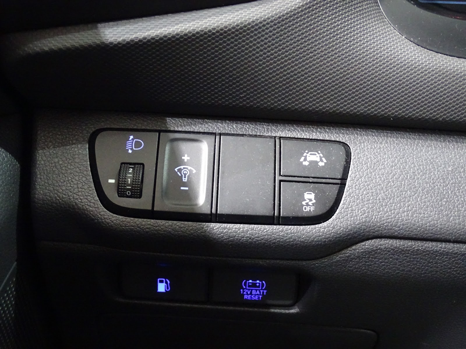 Foto 15 de HYUNDAI IONIQ 2023 en venta en CSV Motor VALDEFUENTES