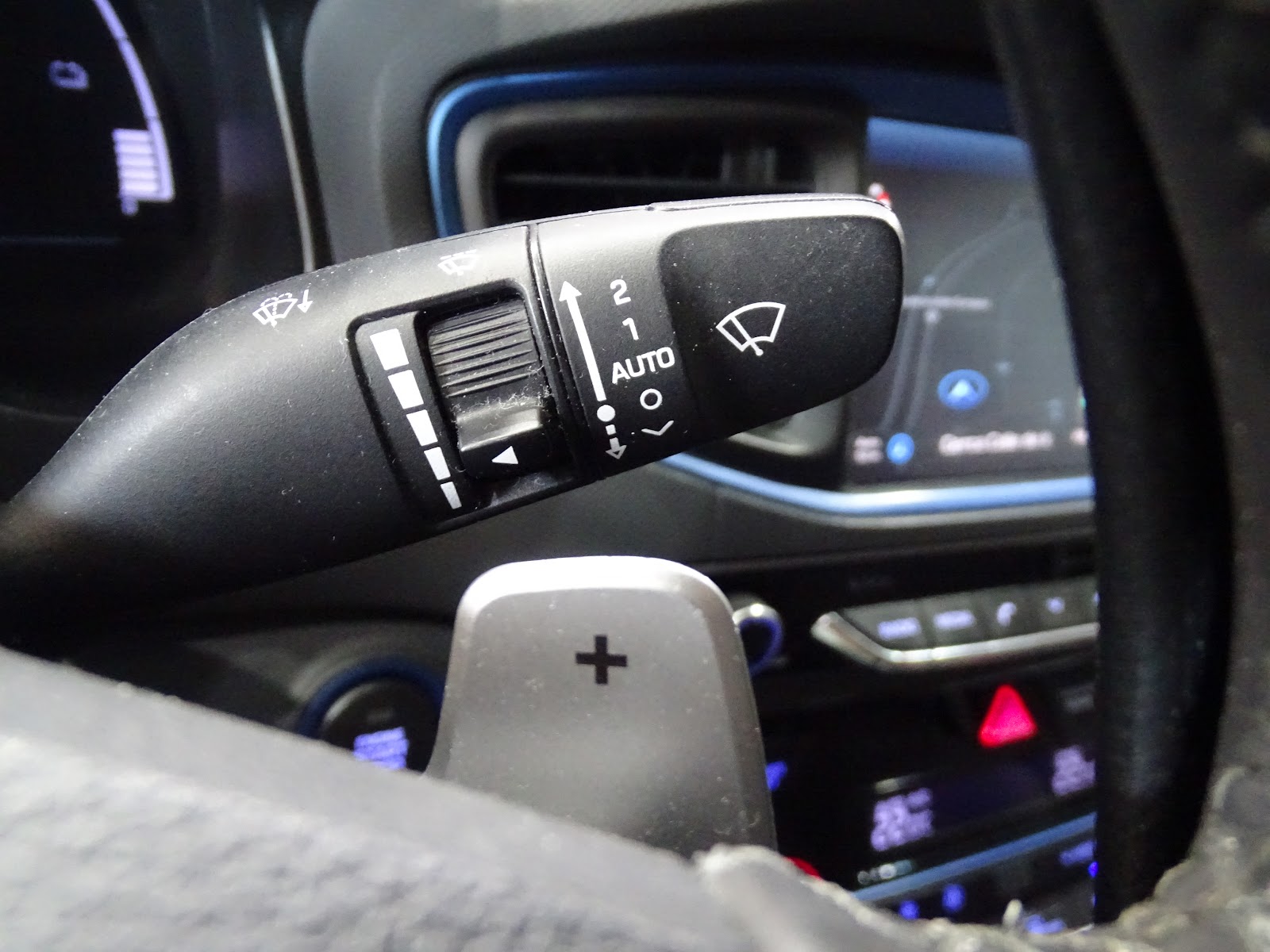 Foto 17 de HYUNDAI IONIQ 2023 en venta en CSV Motor VALDEFUENTES