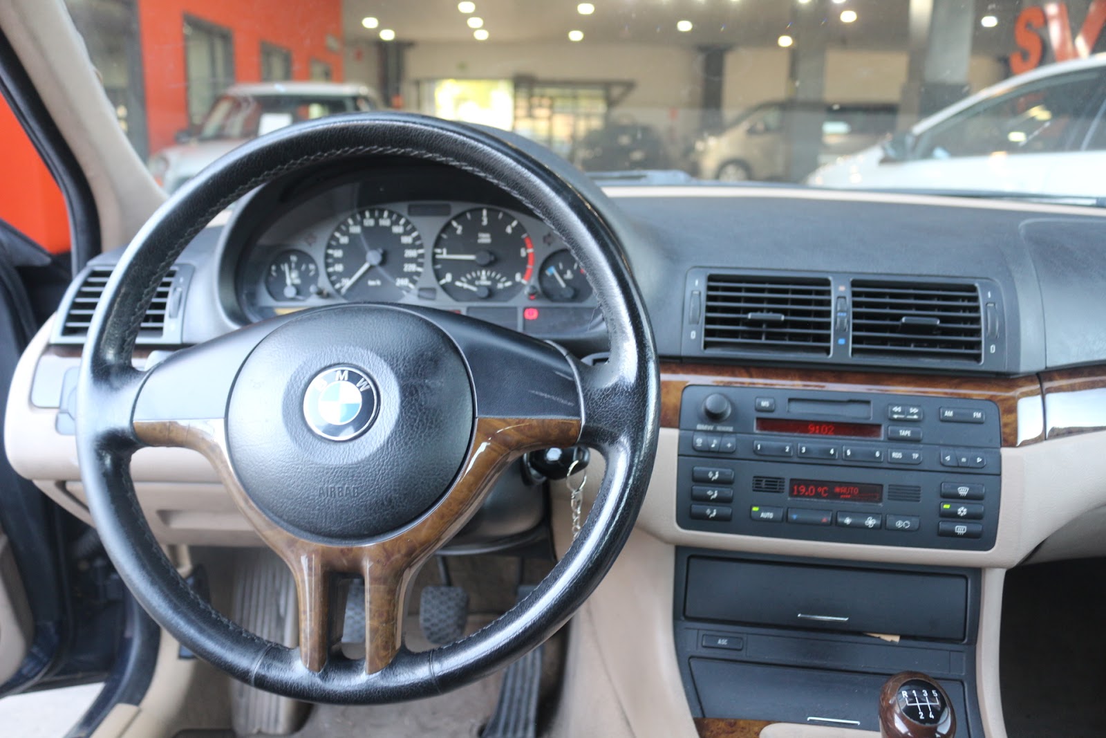 Foto 7 de BMW 320 2000 en venta en CSV Motor VALDEFUENTES