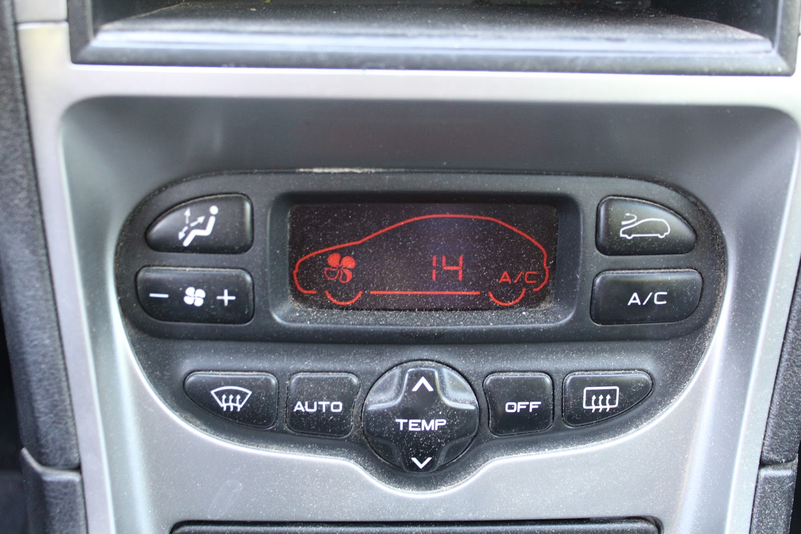 Foto 16 de PEUGEOT 307 2005 en venta en CSV Motor VALDEFUENTES