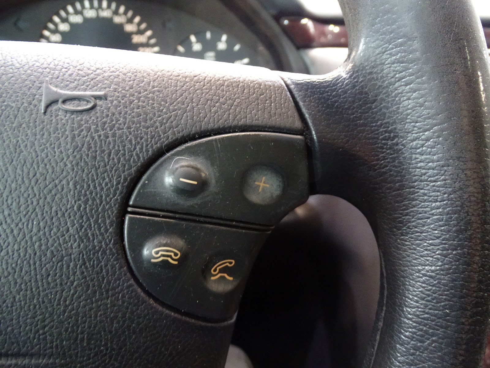 Foto 11 de MERCEDES E220 2000 en venta en CSV Motor VALDEFUENTES