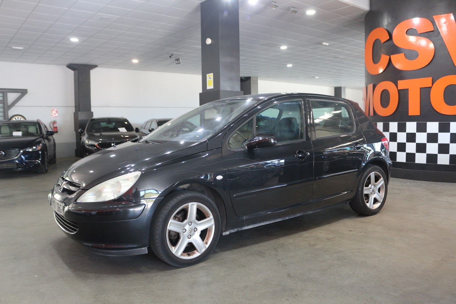 Foto 2 de PEUGEOT 307 2004 en venta en CSV Motor VALDEFUENTES