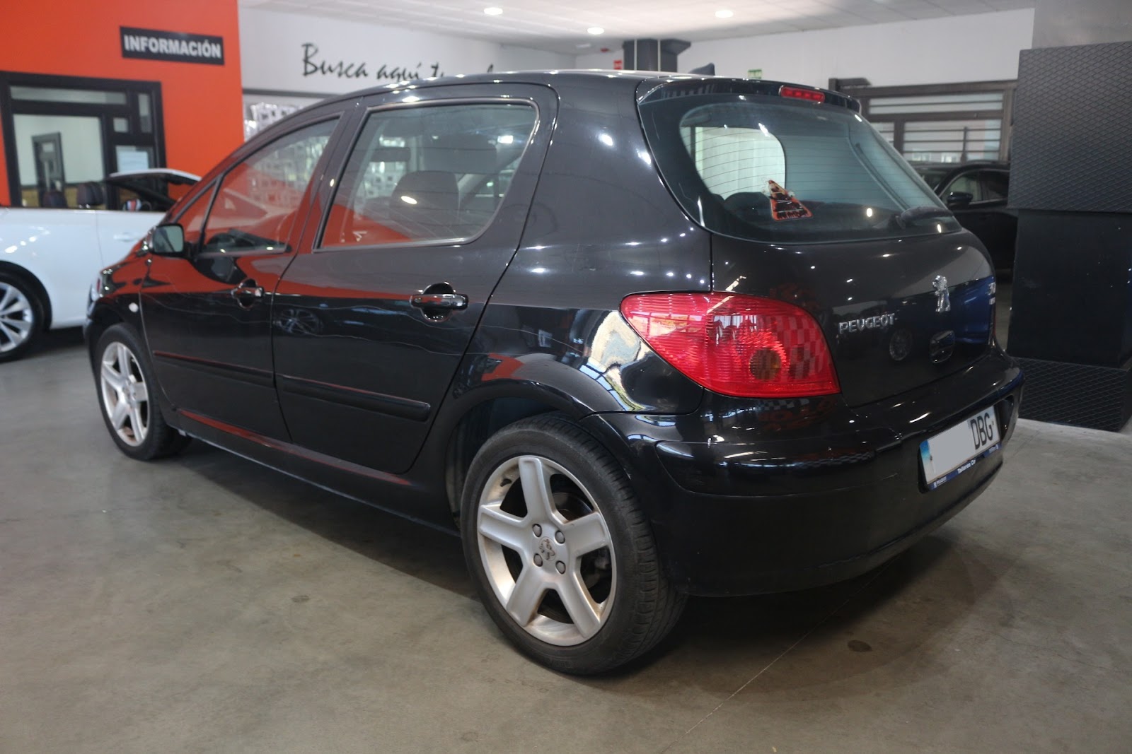 Foto 3 de PEUGEOT 307 2004 en venta en CSV Motor VALDEFUENTES