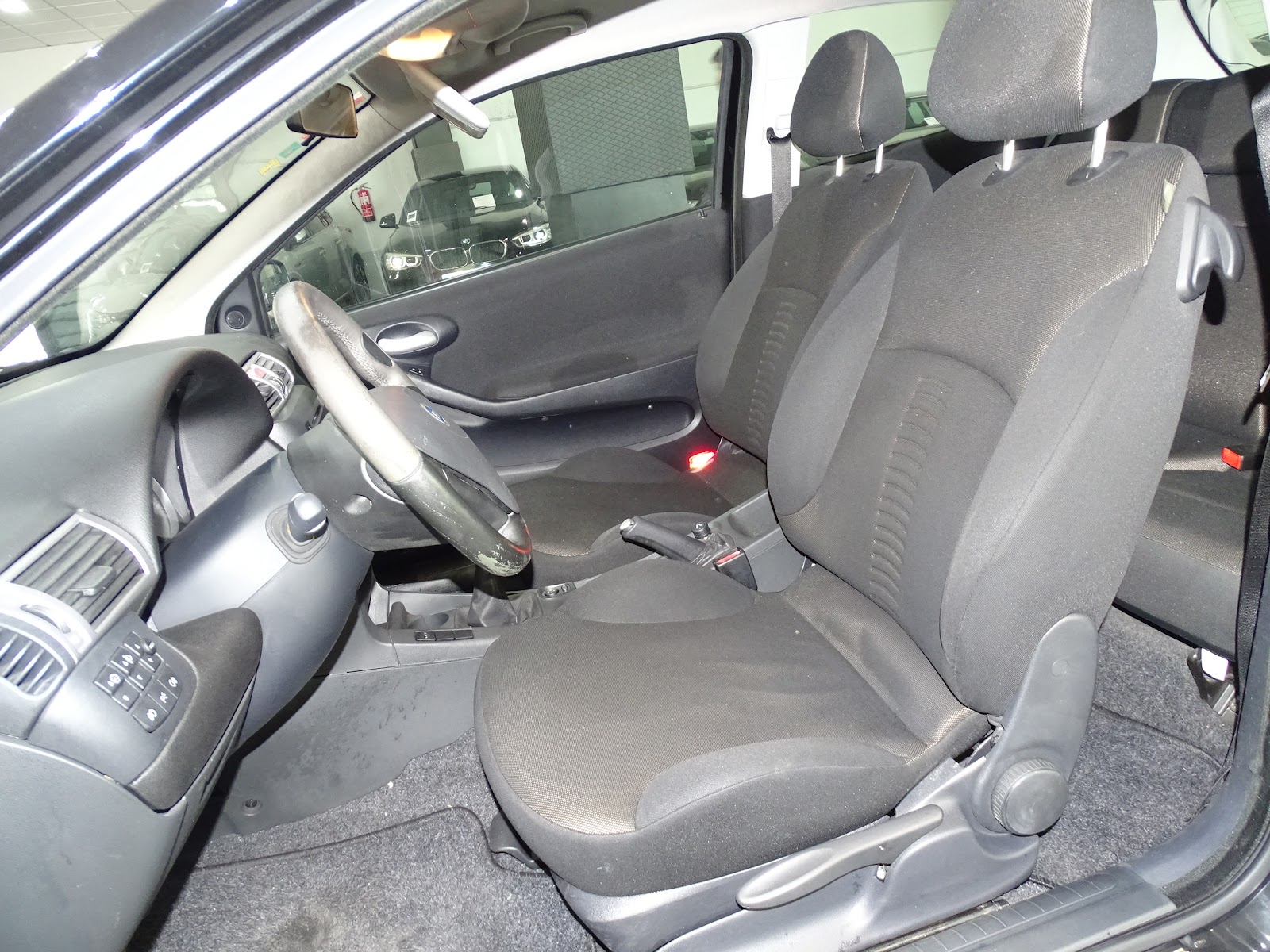 Foto 6 de FIAT STILO 2006 en venta en CSV Motor VALDEFUENTES
