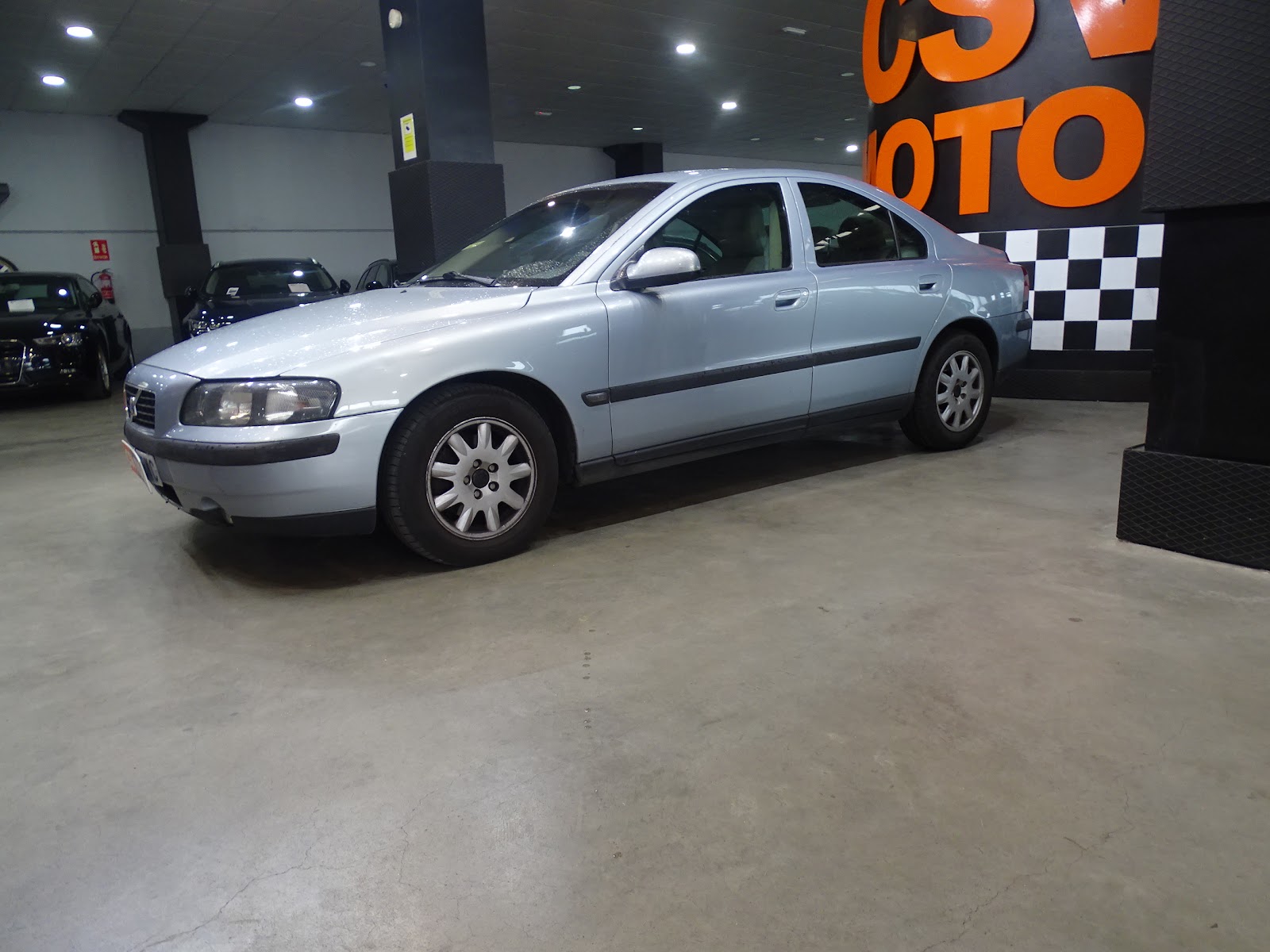 Foto 4 de Volvo S60 2002 en venta en CSV Motor VALDEFUENTES