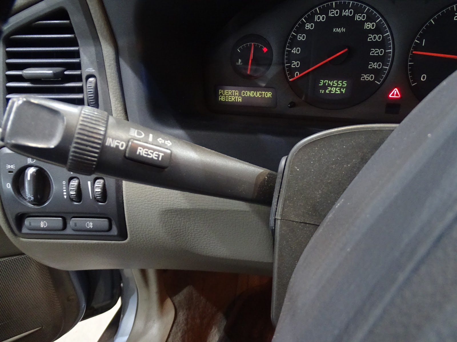 Foto 13 de VOLVO S60 2002 en venta en CSV Motor VALDEFUENTES
