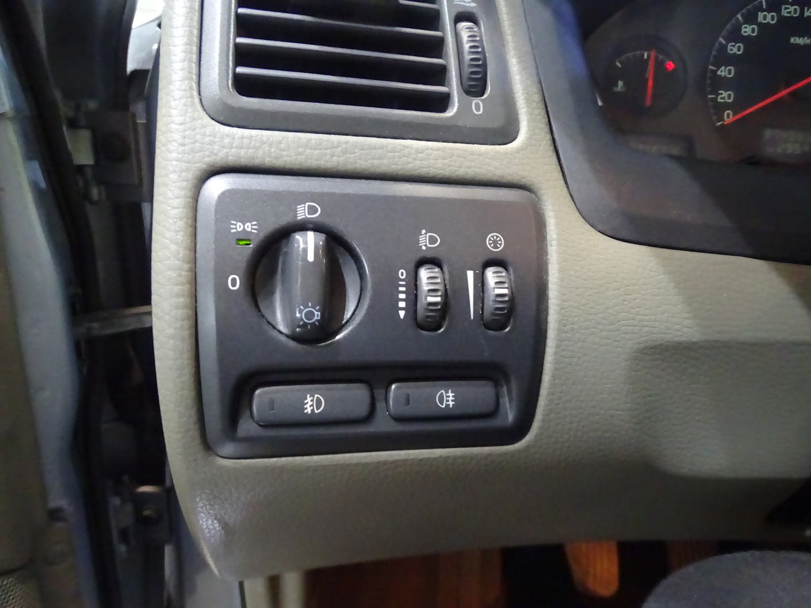 Foto 14 de VOLVO S60 2002 en venta en CSV Motor VALDEFUENTES