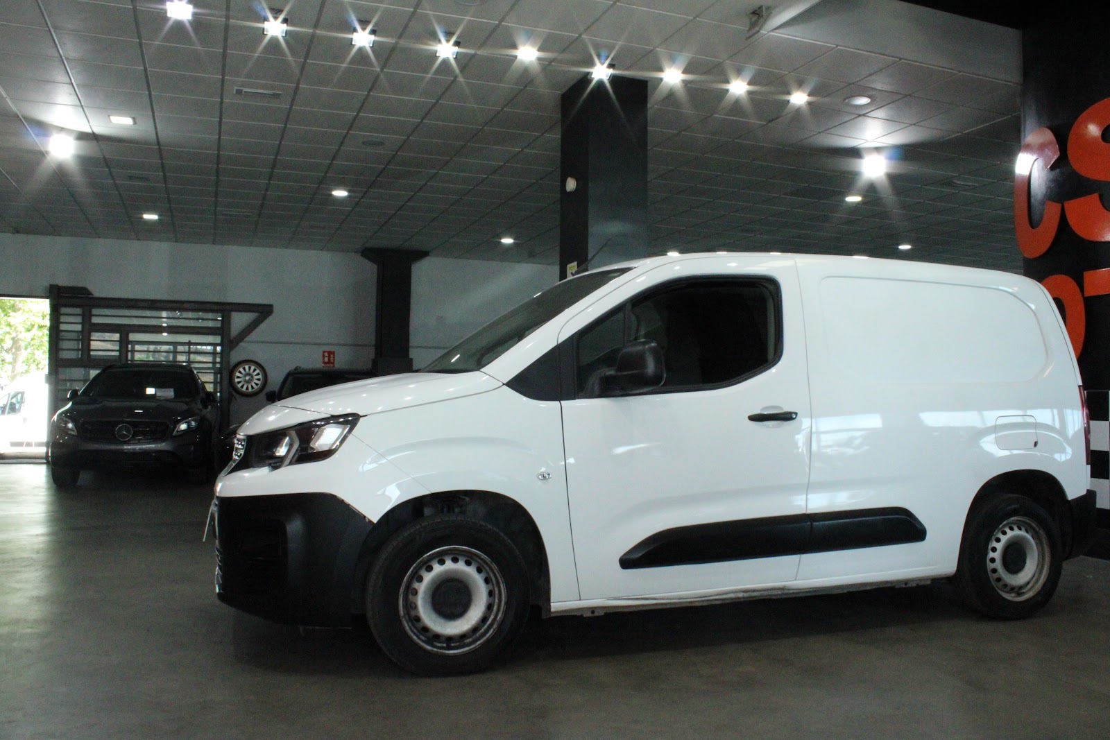 Foto 3 de Peugeot Partner 2018 en venta en CSV Motor VALDEFUENTES