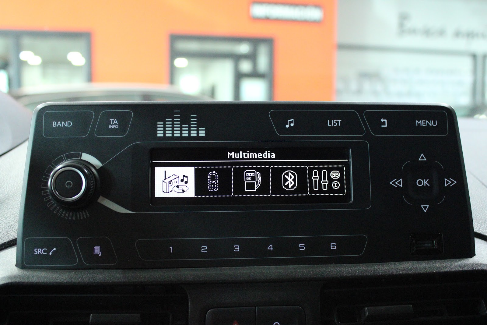 Foto 16 de PEUGEOT PARTNER 2018 en venta en CSV Motor VALDEFUENTES