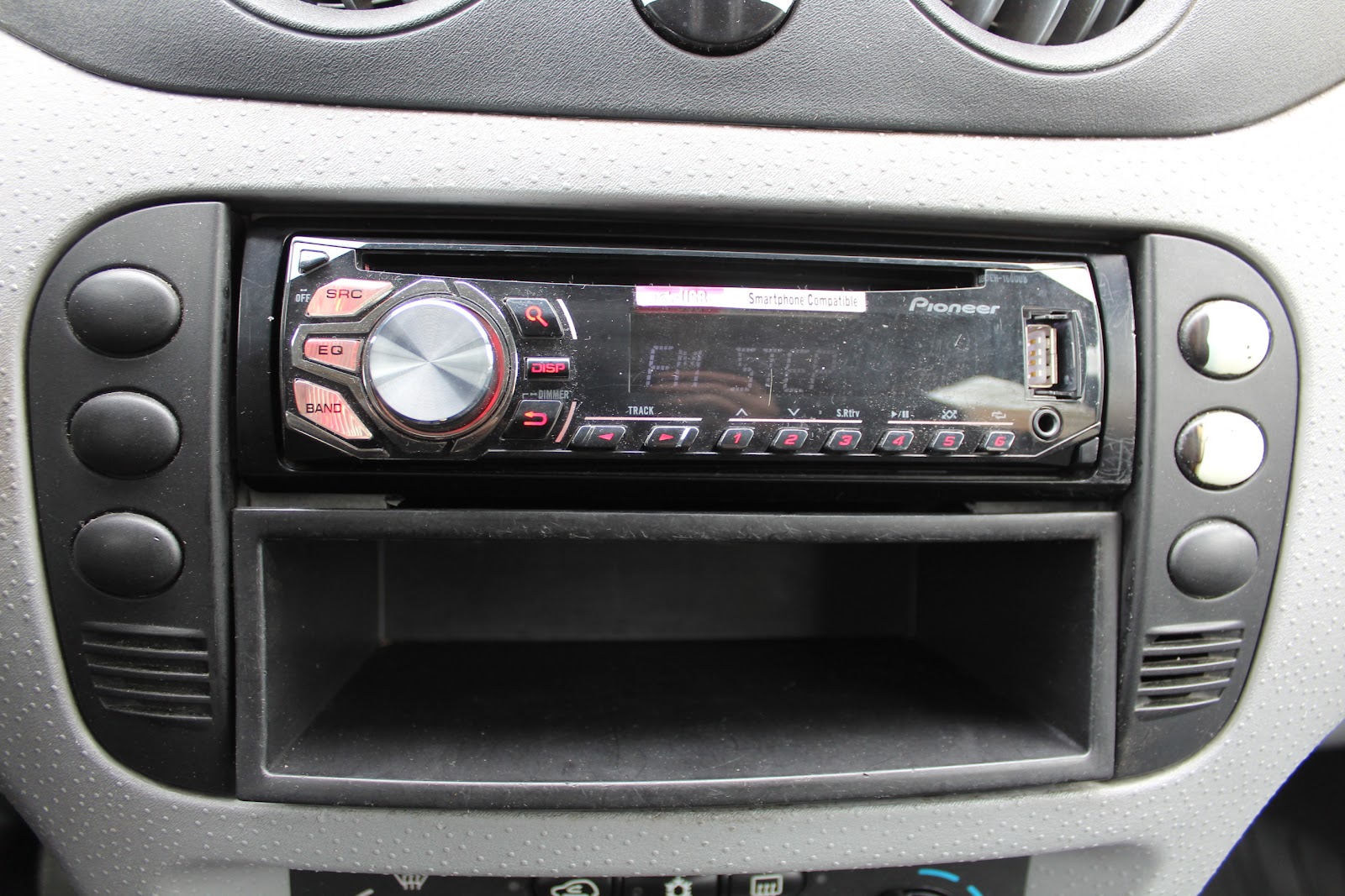 Foto 13 de CITROËN C3 2002 en venta en CSV Motor VALDEFUENTES