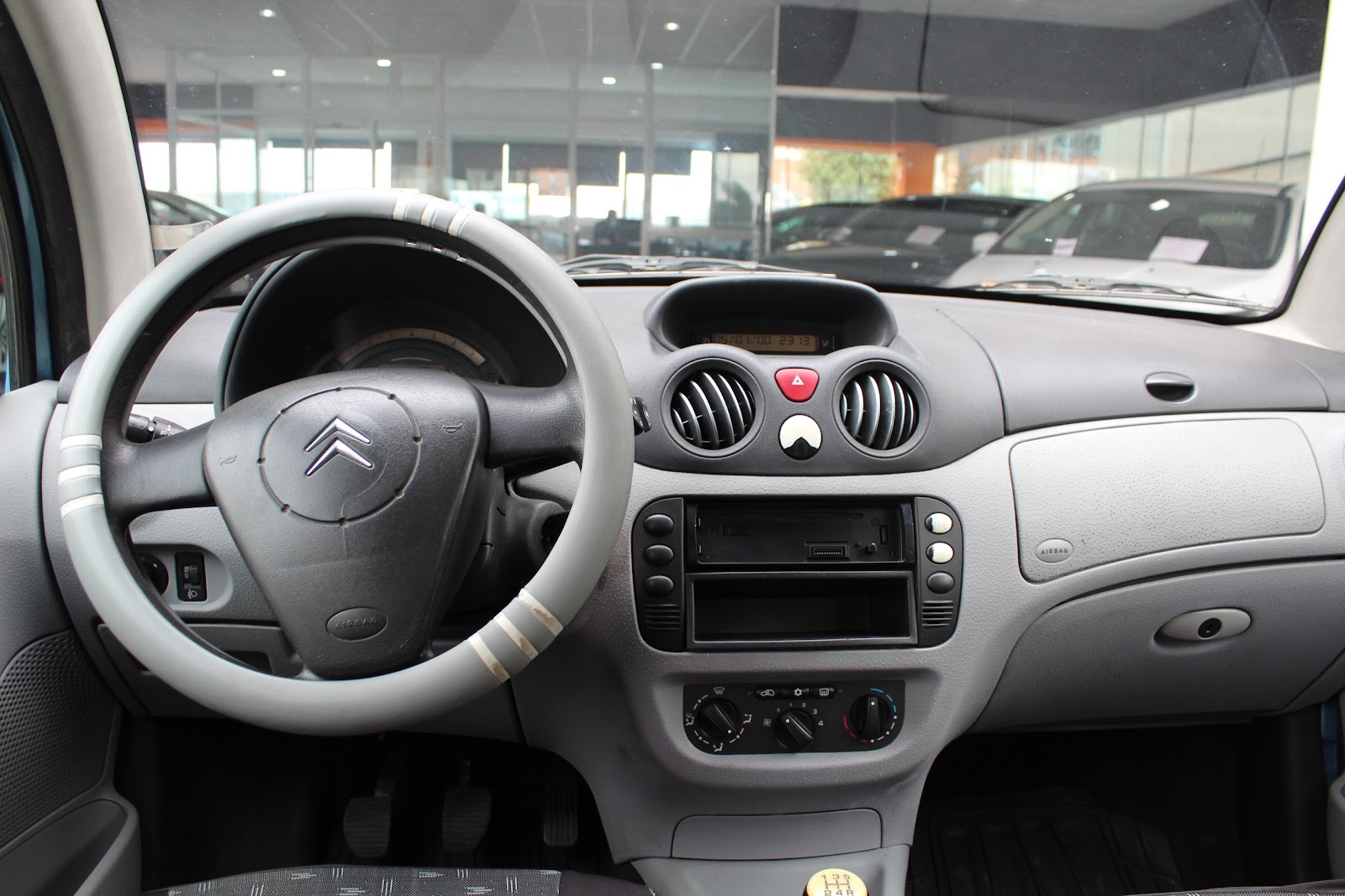 Foto 8 de CITROËN C3 2002 en venta en CSV Motor VALDEFUENTES