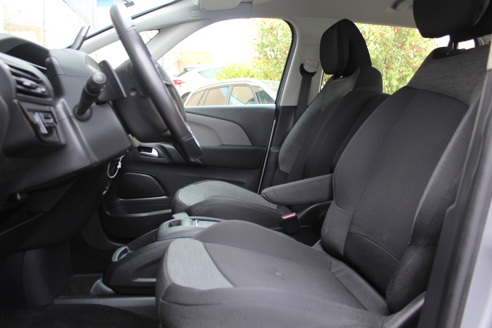 Foto 7 de CITROËN GRAND C4 2018 en venta en CSV Motor VALDEFUENTES