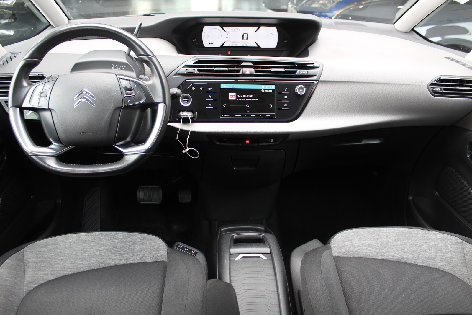 Foto 10 de CITROËN GRAND C4 2018 en venta en CSV Motor VALDEFUENTES
