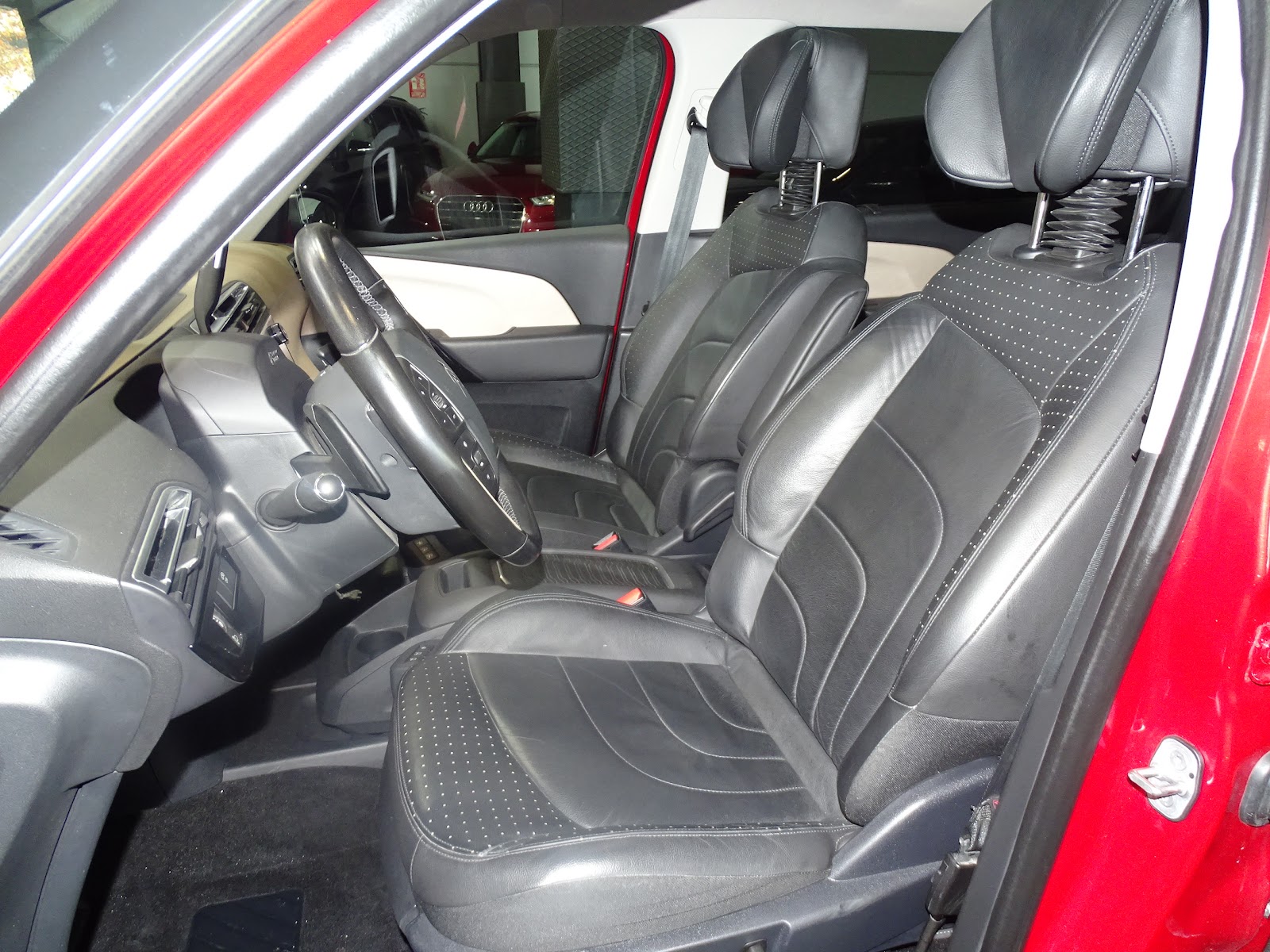 Foto 5 de CITROËN GRAND C4 2016 en venta en CSV Motor VALDEFUENTES