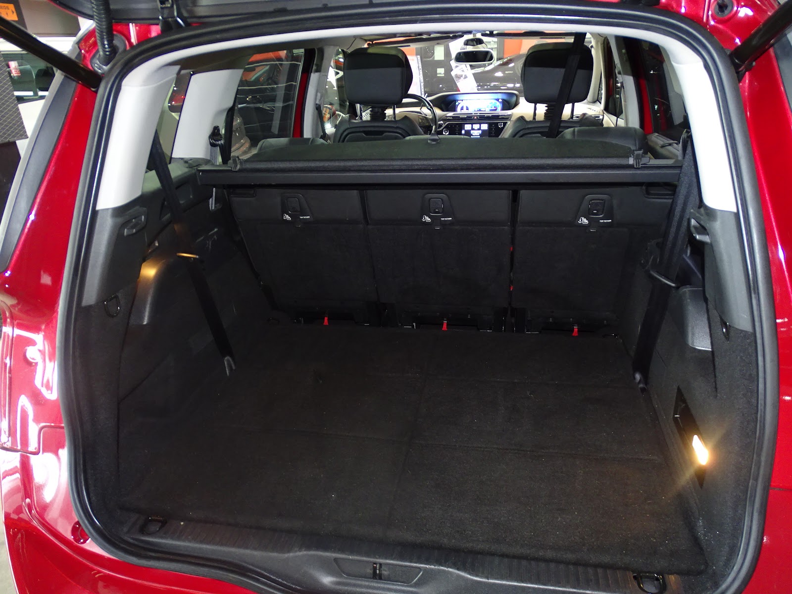 Foto 10 de CITROËN GRAND C4 2016 en venta en CSV Motor VALDEFUENTES