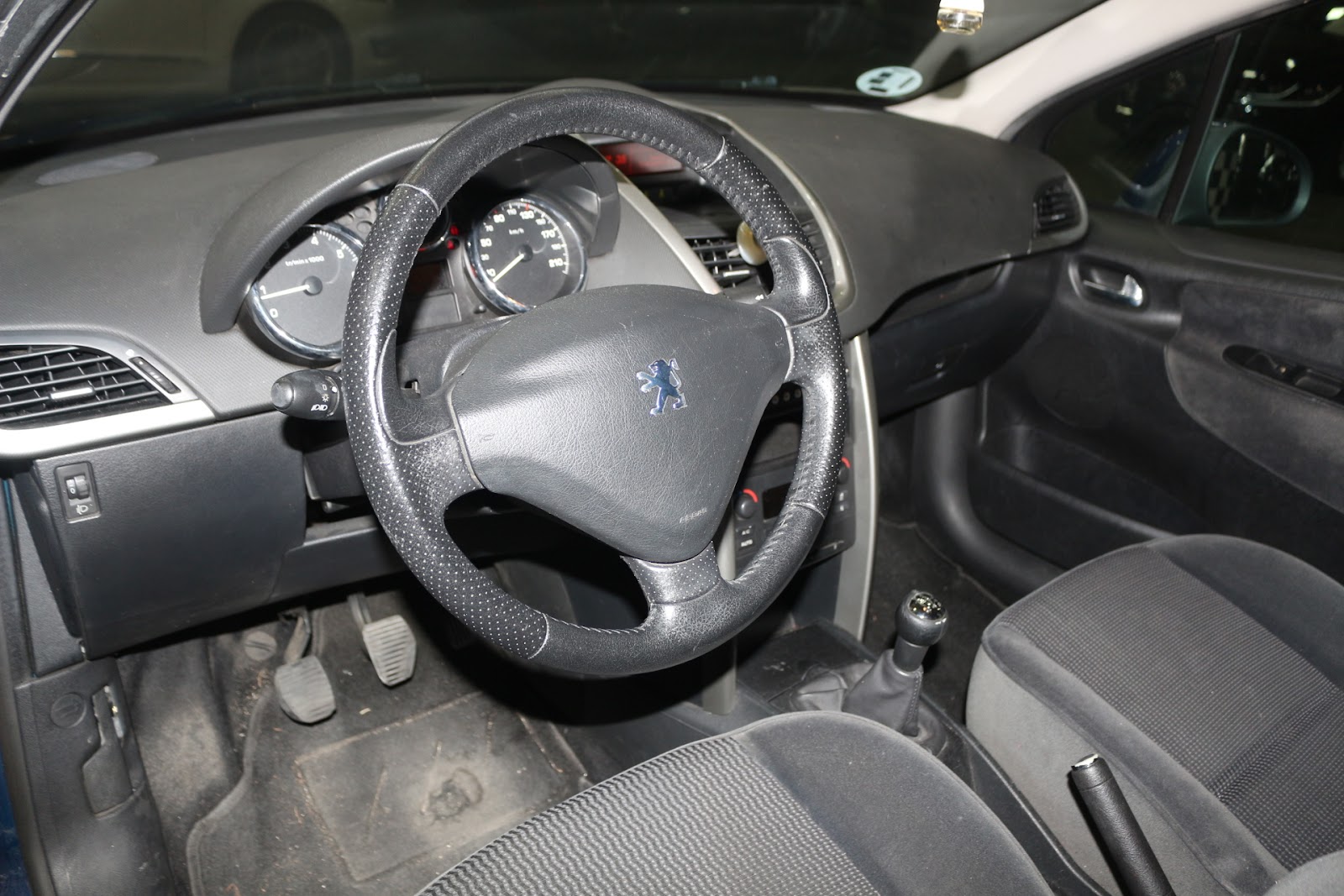 Foto 11 de PEUGEOT 207 2006 en venta en CSV Motor VALDEFUENTES