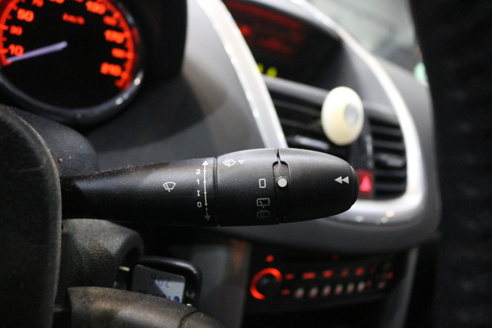 Foto 14 de PEUGEOT 207 2006 en venta en CSV Motor VALDEFUENTES