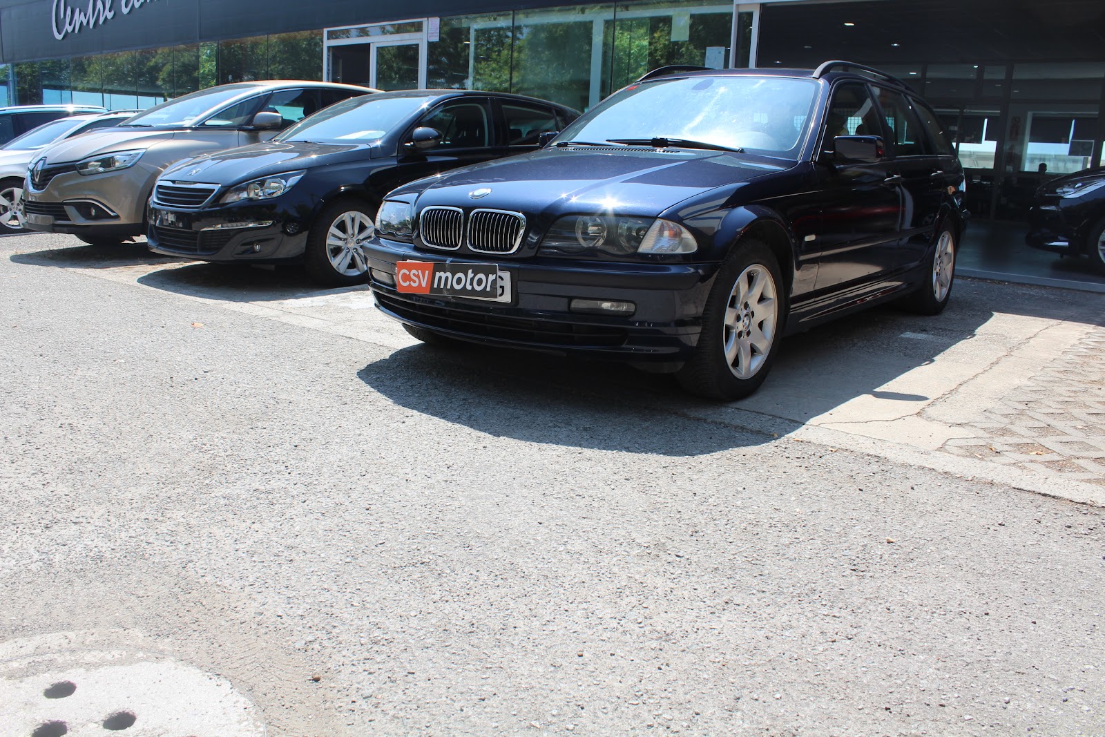 Foto 2 de BMW 320D 2003 en venta en CSV Motor VALDEFUENTES