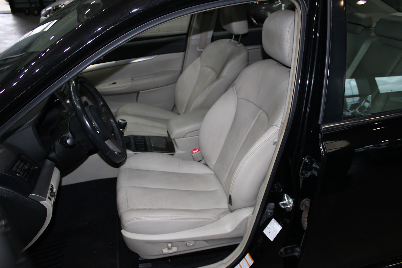 Foto 6 de SUBARU LEGACY 2011 en venta en CSV Motor VALDEFUENTES