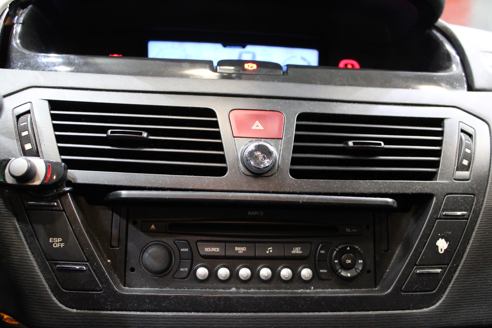 Foto 15 de CITROËN GRAND C4 2007 en venta en CSV Motor VALDEFUENTES