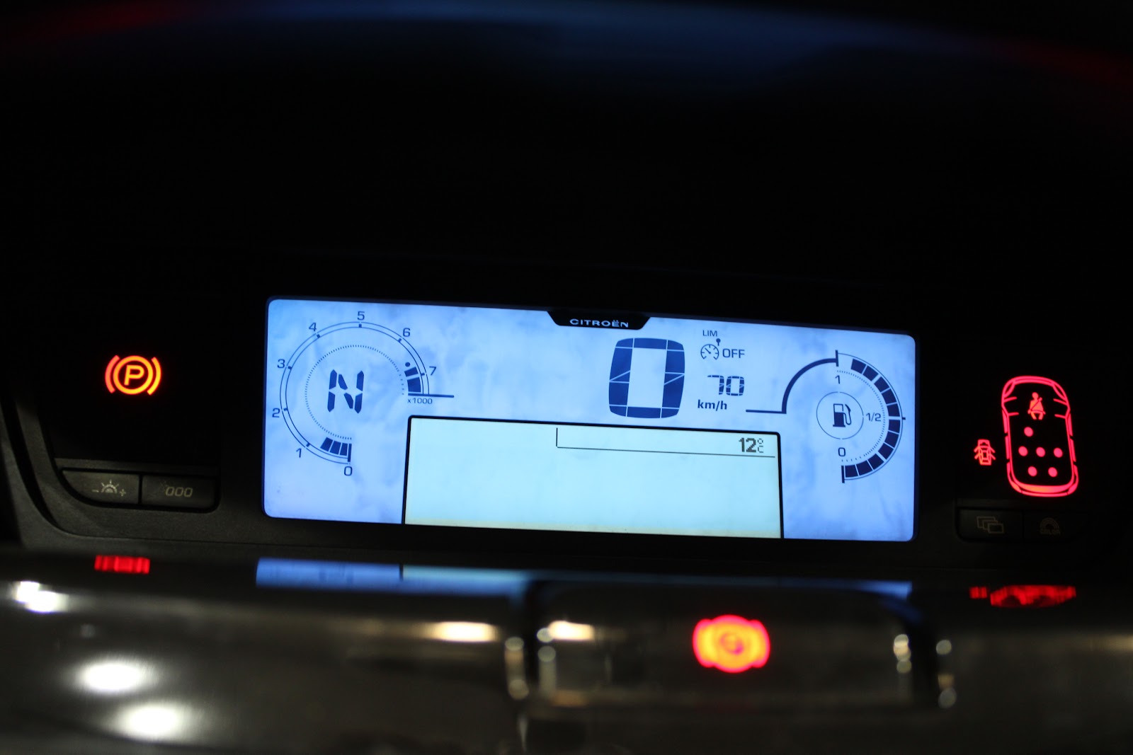 Foto 16 de CITROËN GRAND C4 2007 en venta en CSV Motor VALDEFUENTES