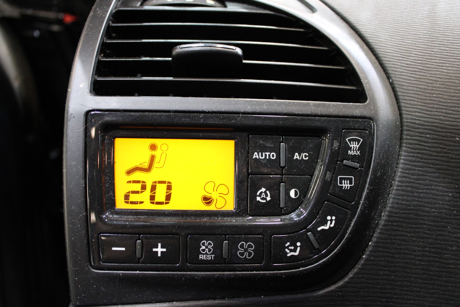 Foto 17 de CITROËN GRAND C4 2007 en venta en CSV Motor VALDEFUENTES