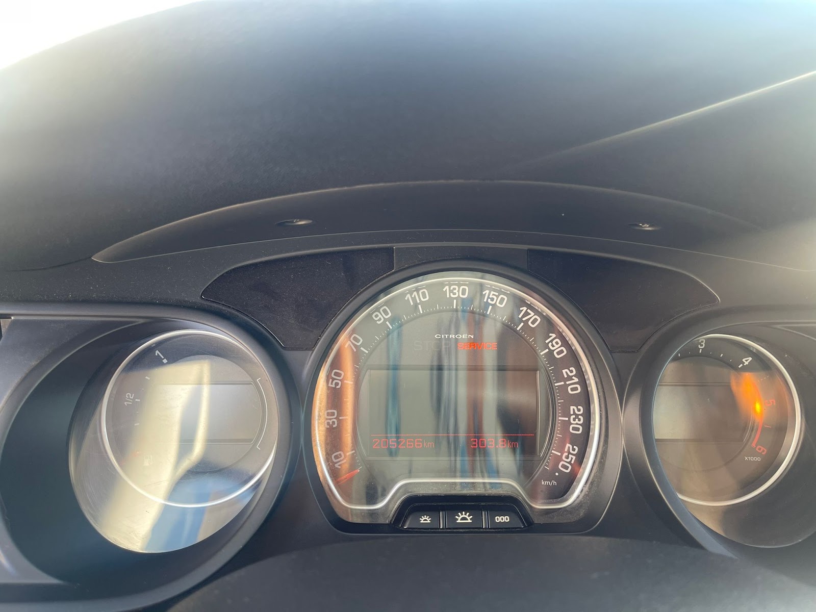 Foto 11 de CITROËN C5 2011 en venta en CSV Motor VALDEFUENTES