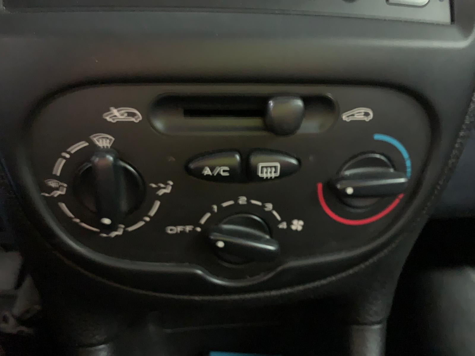 Foto 11 de PEUGEOT 206 1907 en venta en CSV Motor VALDEFUENTES