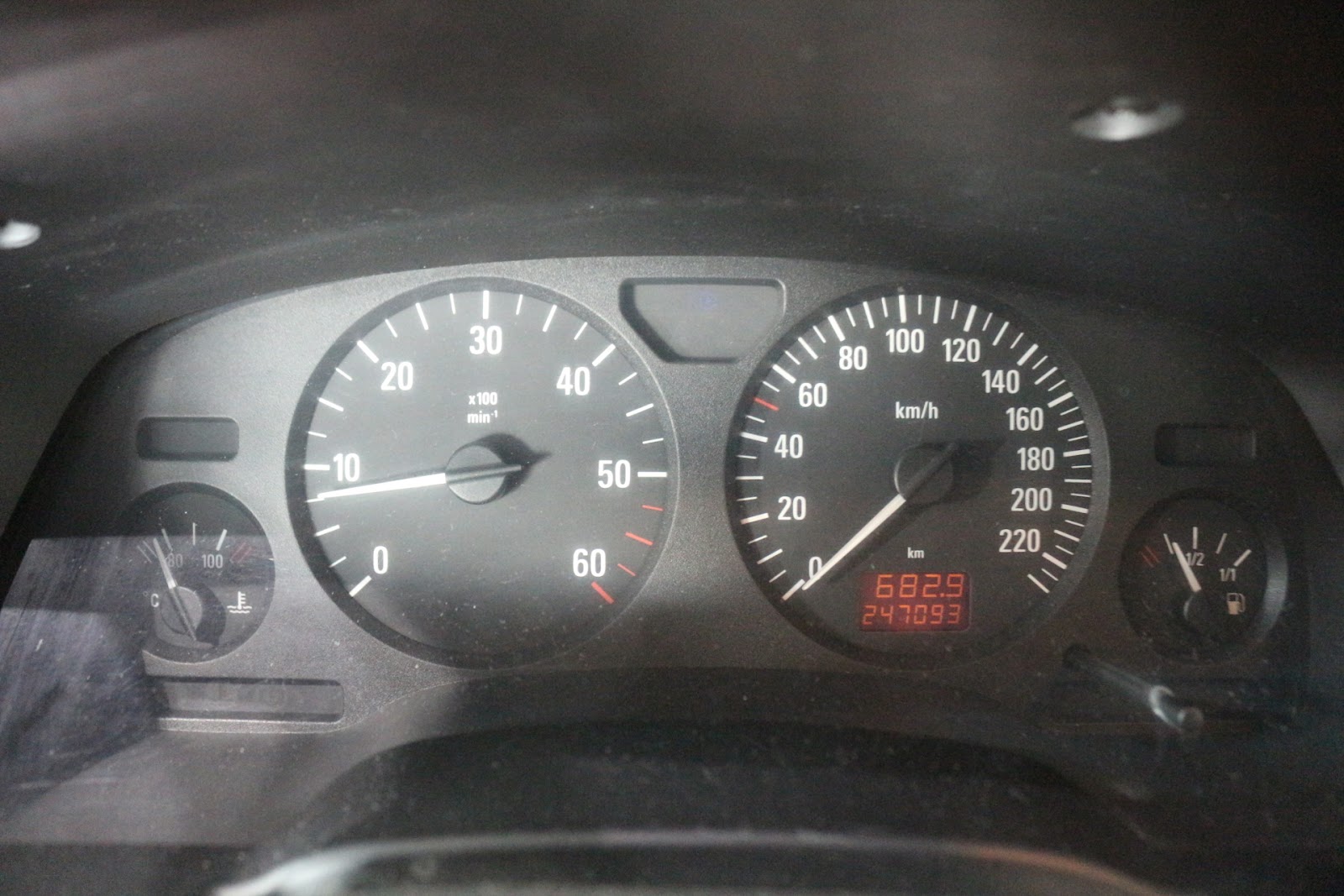 Foto 12 de OPEL ZAFIRA 2004 en venta en CSV Motor VALDEFUENTES