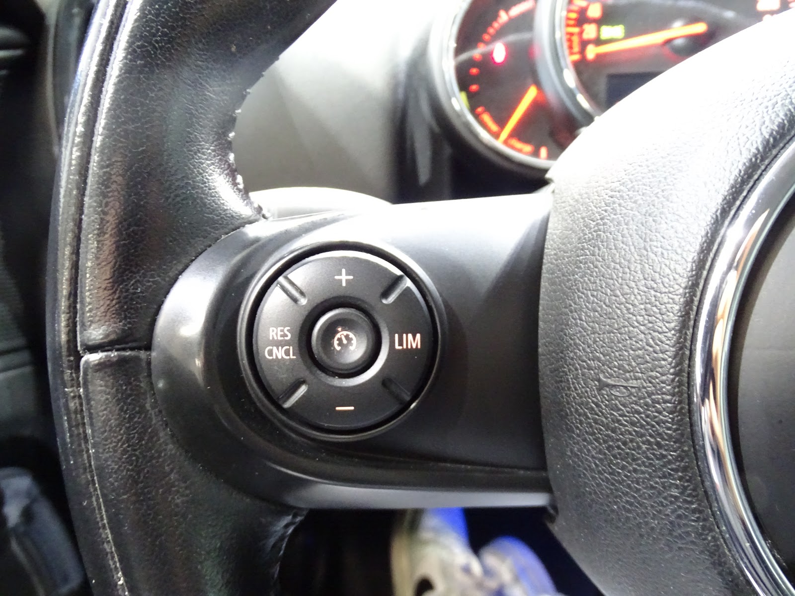 Foto 10 de MINI COUNTRYMAN 2018 en venta en CSV Motor VALDEFUENTES