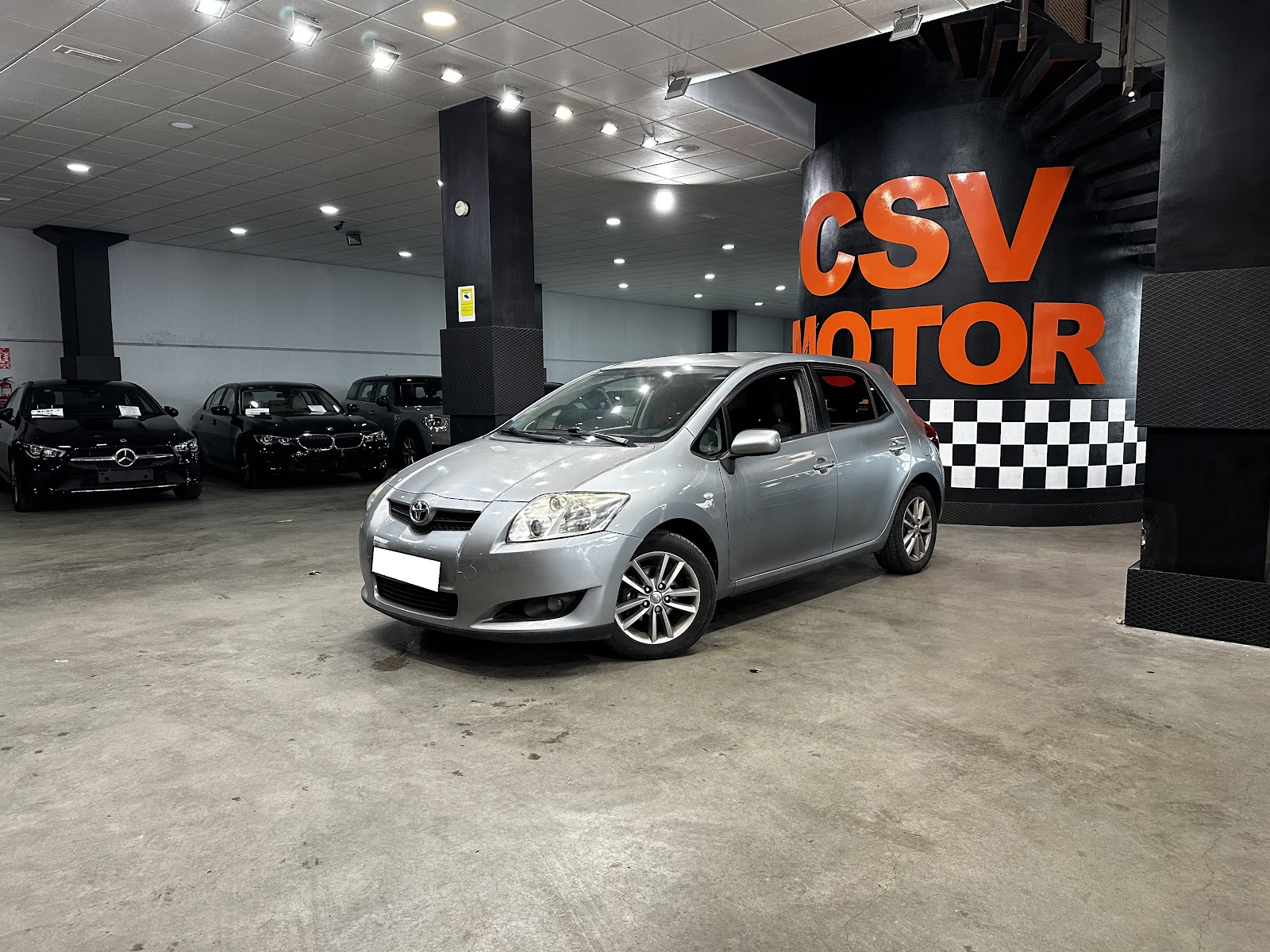 Foto 3 de Toyota Auris 2008 en venta en CSV Motor VALDEFUENTES · color Gris