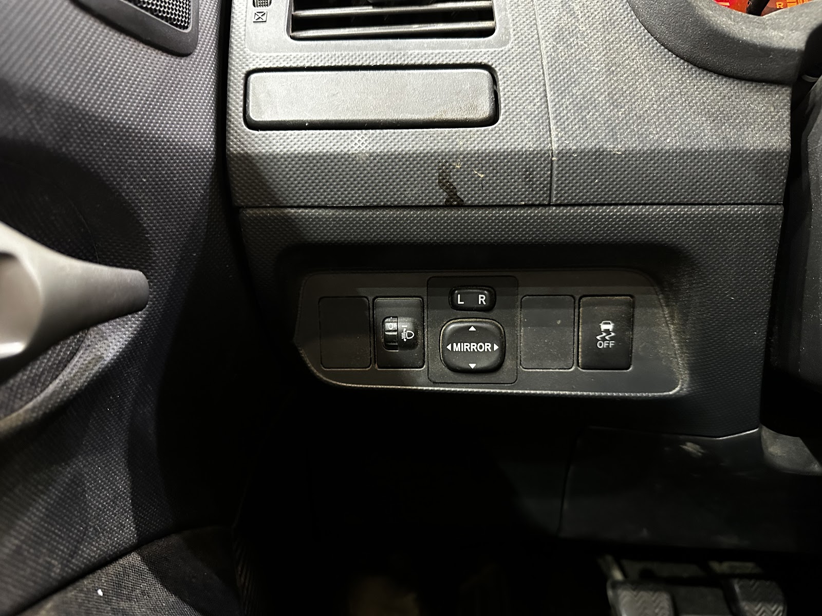 Foto 16 de TOYOTA AURIS 2008 en venta en CSV Motor VALDEFUENTES