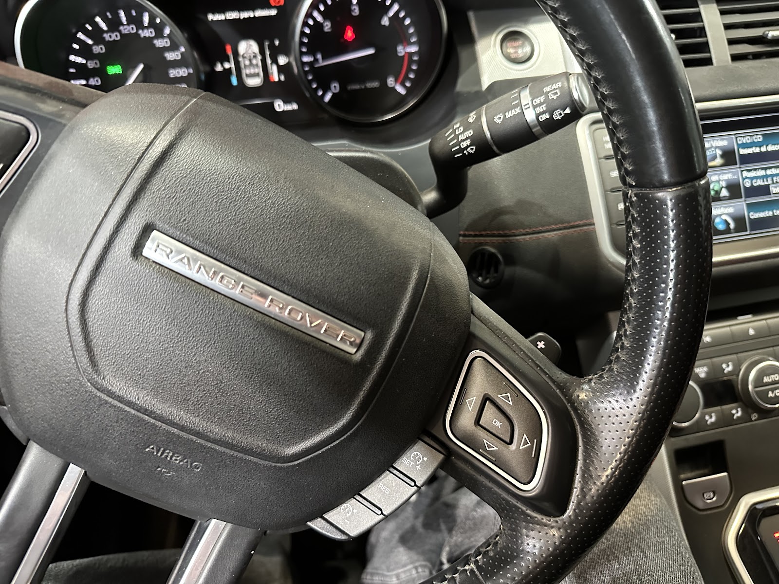 Foto 18 de LAND ROVER RANGE ROVER EVOQUE 2014 en venta en CSV Motor
