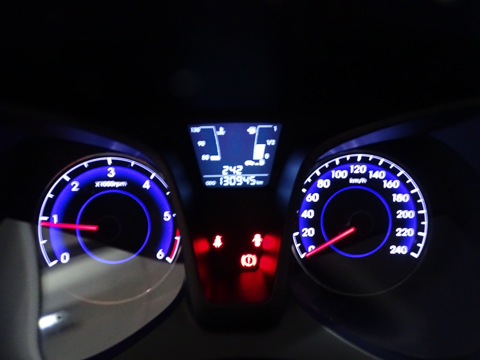 Foto 10 de HYUNDAI IX20 2014 en venta en CSV Motor VALDEFUENTES