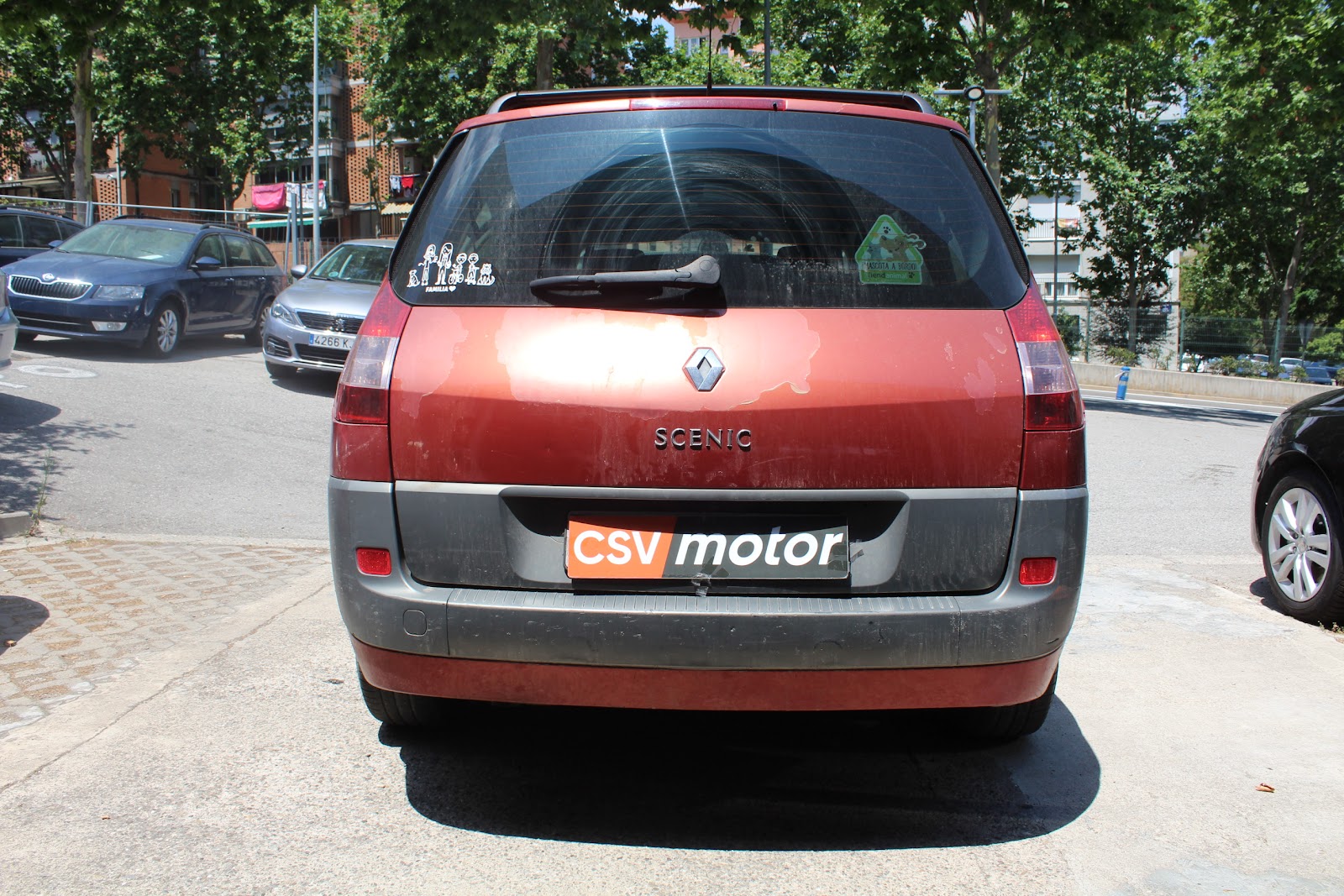 Foto 5 de RENAULT GRAND SCENIC 2004 en venta en CSV Motor VALDEFUENTES