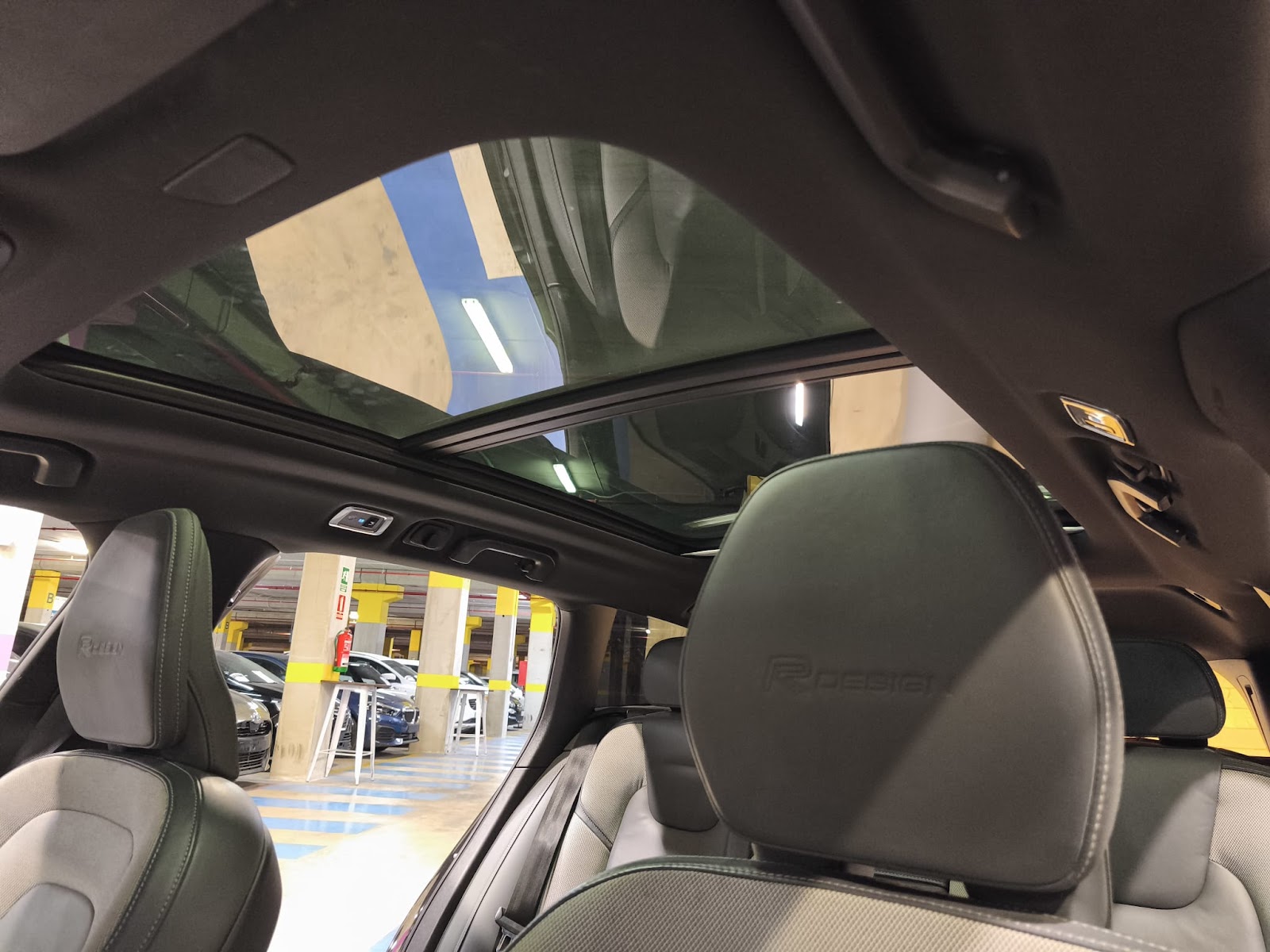 Foto 12 de VOLVO V60 2019 en venta en CSV Motor VALDEFUENTES