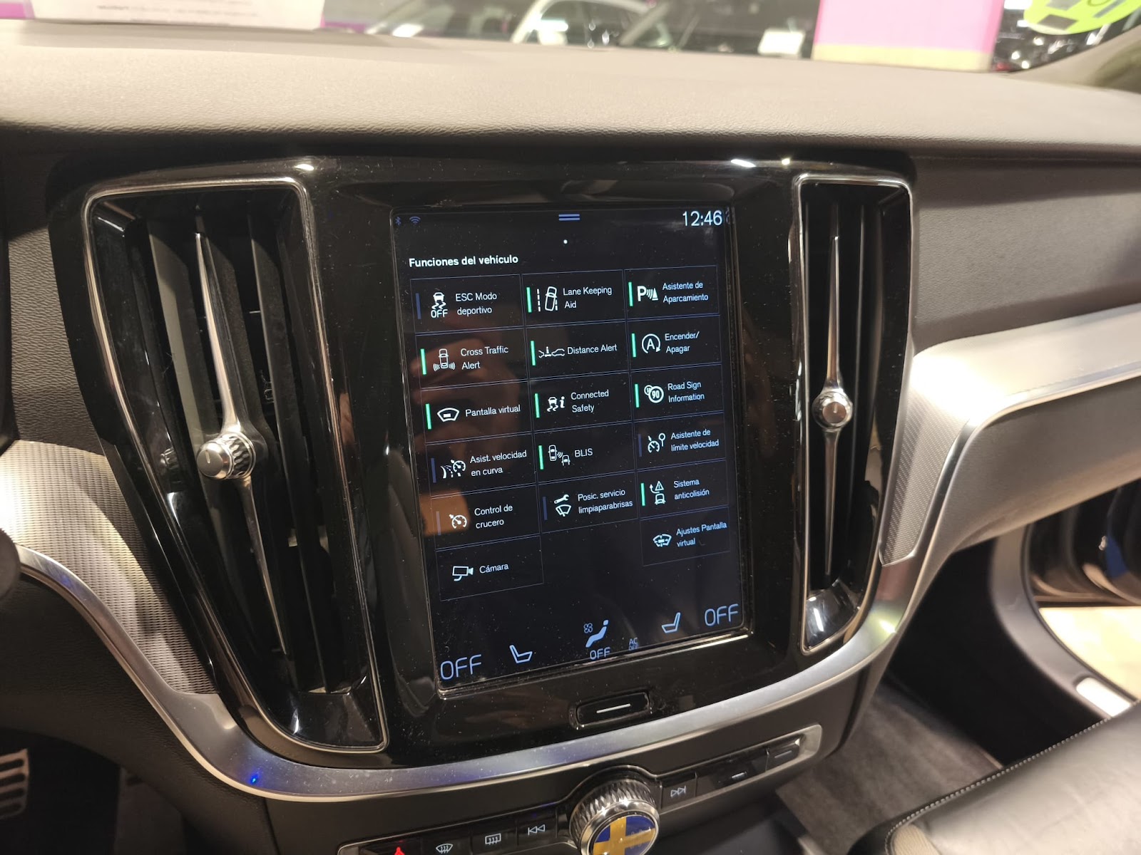 Foto 13 de VOLVO V60 2019 en venta en CSV Motor VALDEFUENTES