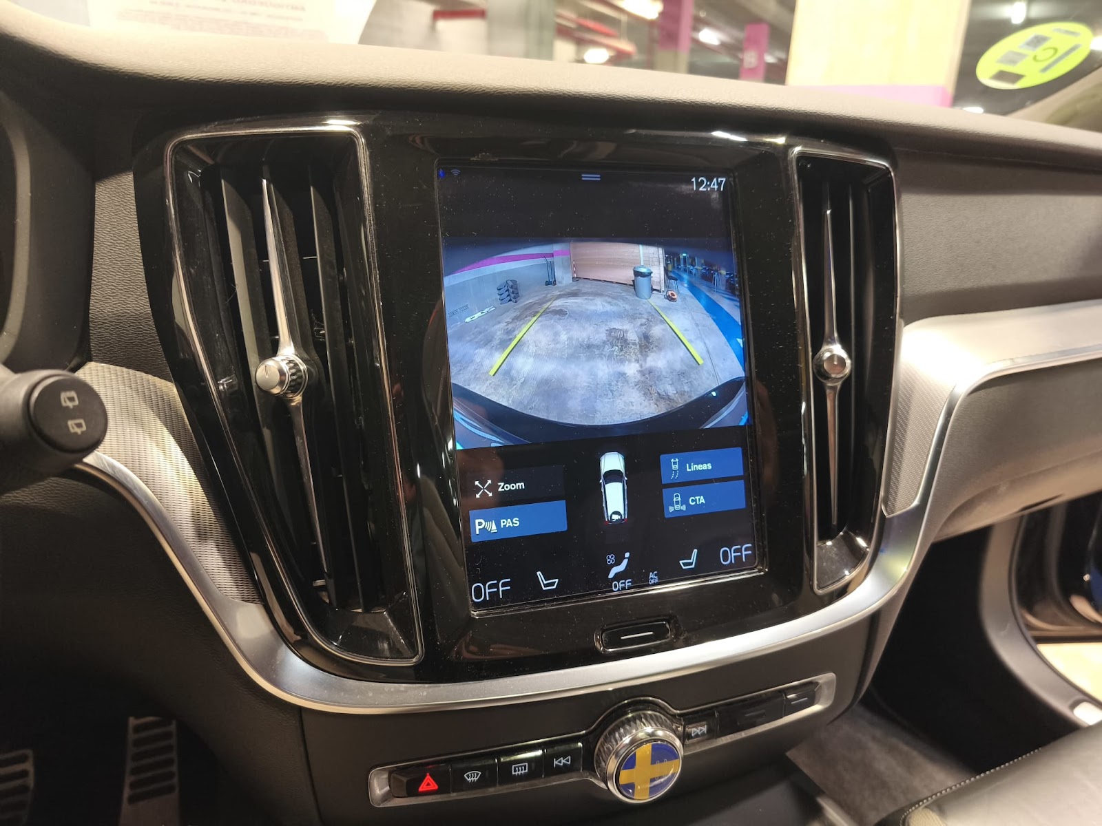 Foto 15 de VOLVO V60 2019 en venta en CSV Motor VALDEFUENTES