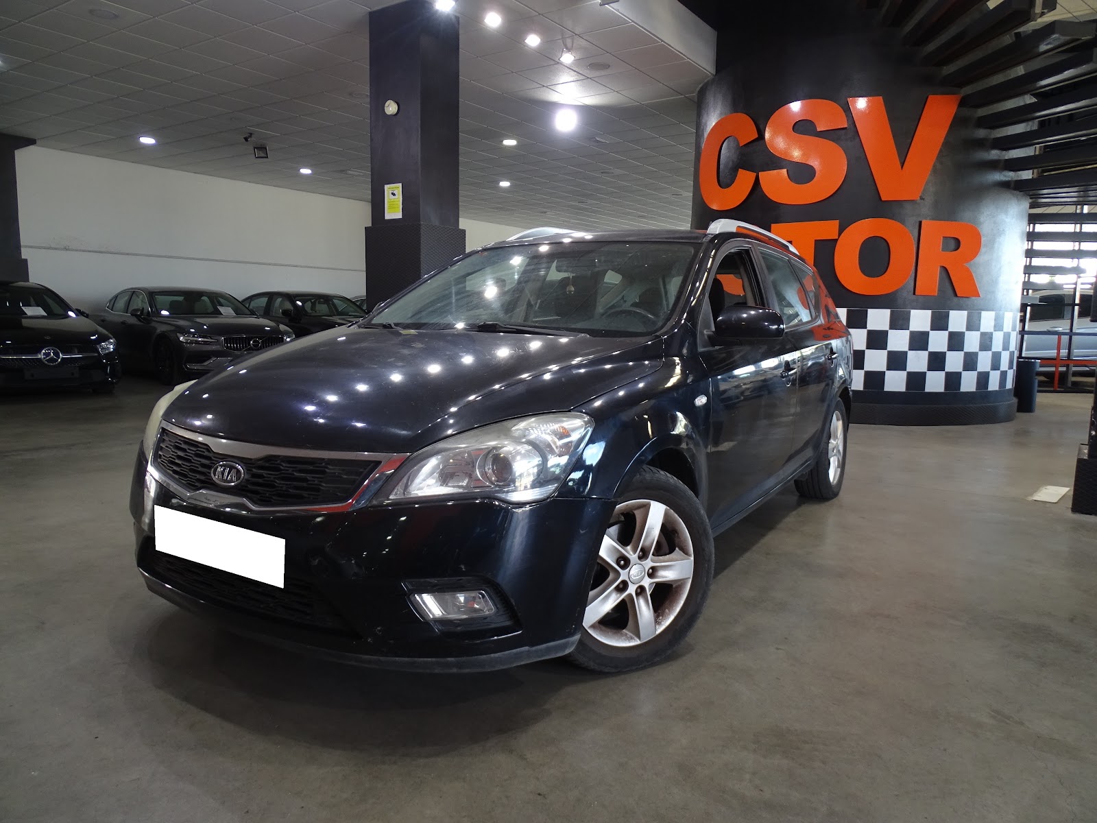 Foto 3 de KIA Ceed 2023 en venta en CSV Motor