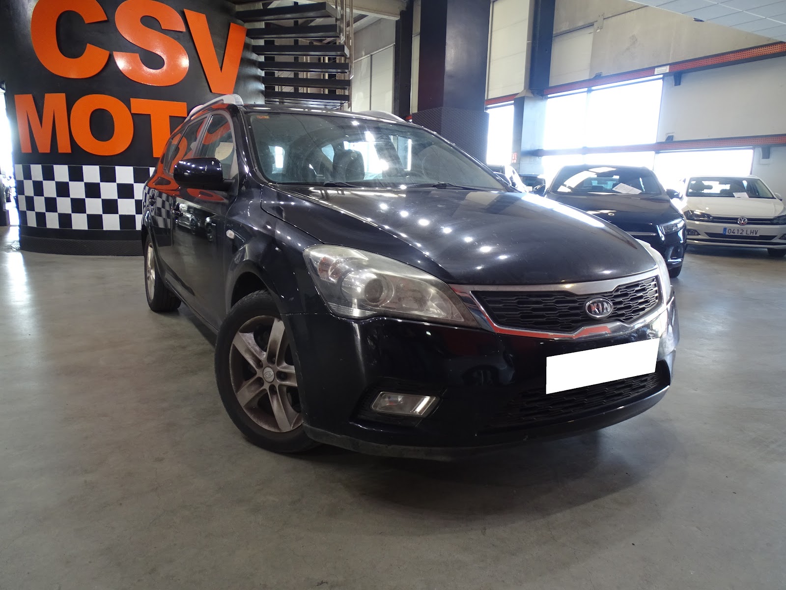 Foto 3 de KIA CEED 2023 en venta en CSV Motor