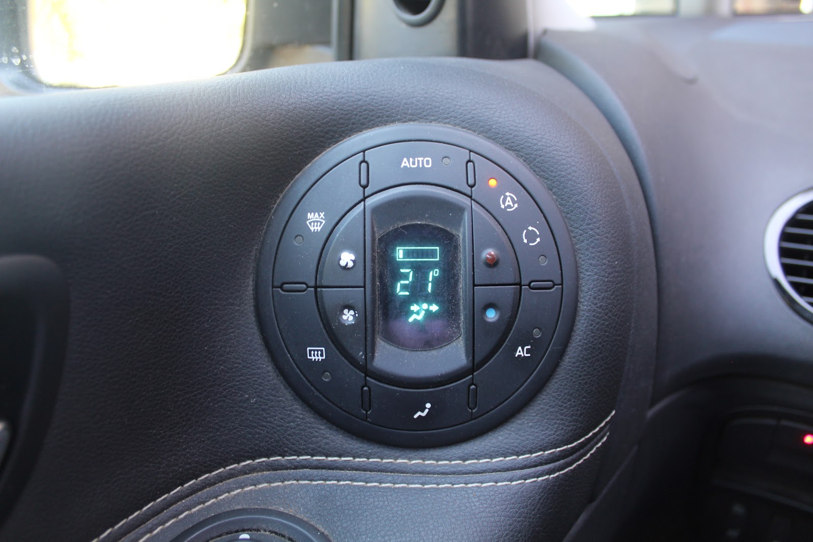 Foto 17 de RENAULT ESPACE 2011 en venta en CSV Motor VALDEFUENTES