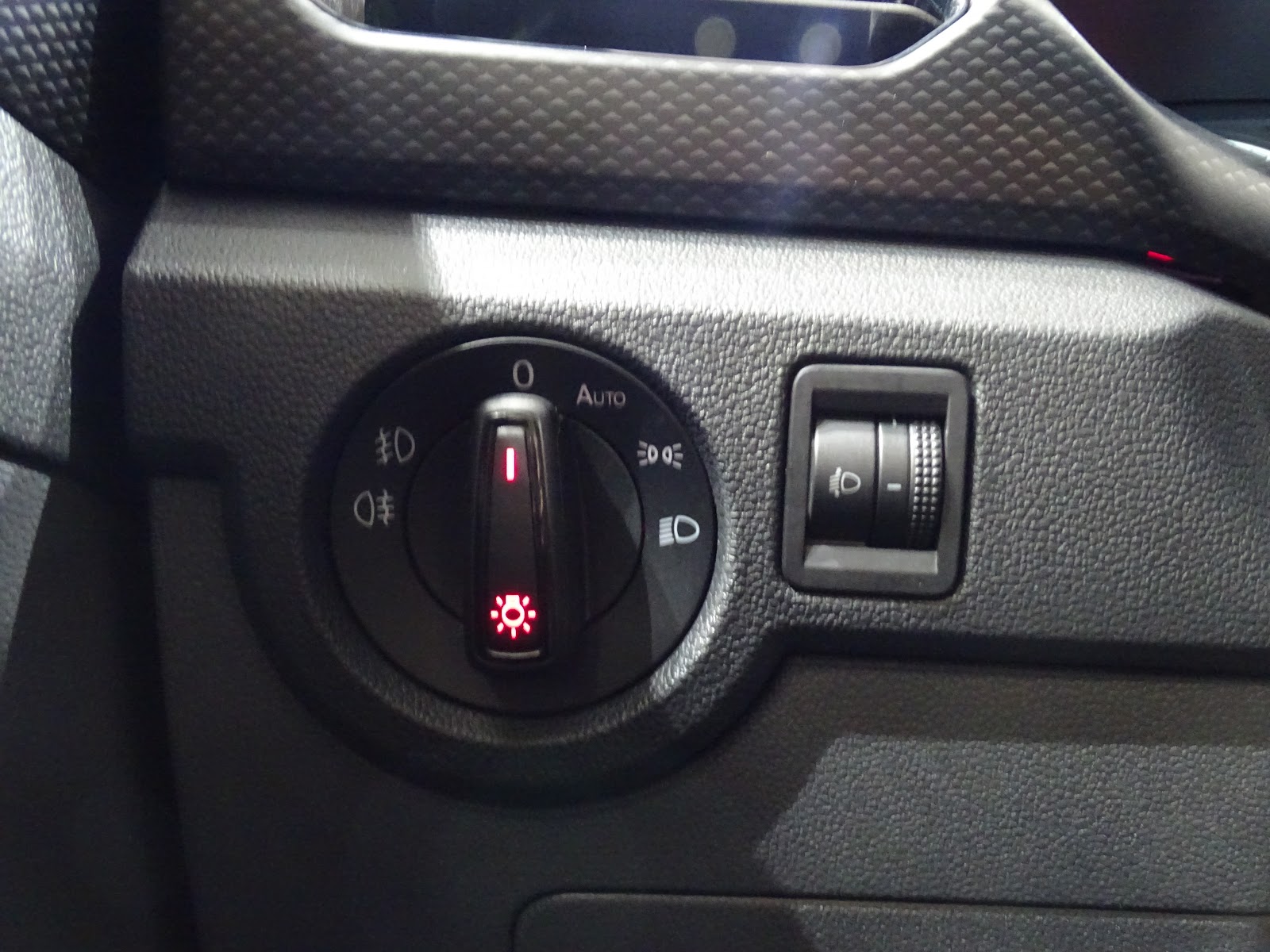 Foto 17 de VOLKSWAGEN T-CROSS 2021 en venta en CSV Motor VALDEFUENTES