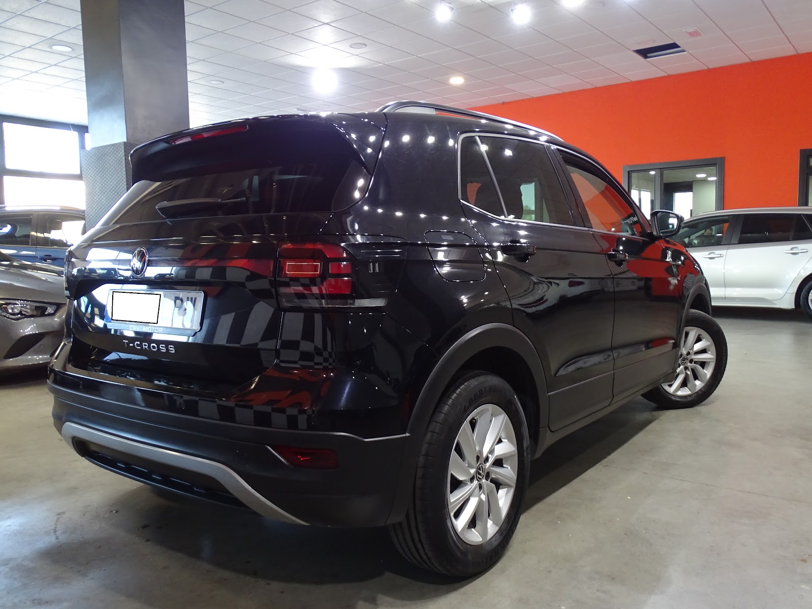 Foto 5 de VOLKSWAGEN T-CROSS 2021 en venta en CSV Motor VALDEFUENTES