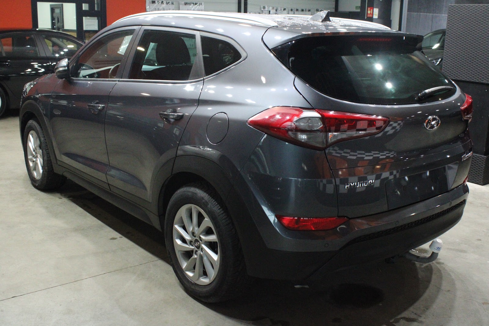 Foto 2 de HYUNDAI TUCSON 2018 en venta en CSV Motor VALDEFUENTES